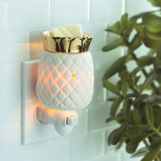 Pineapple Plug in Tart and Wax Warmer